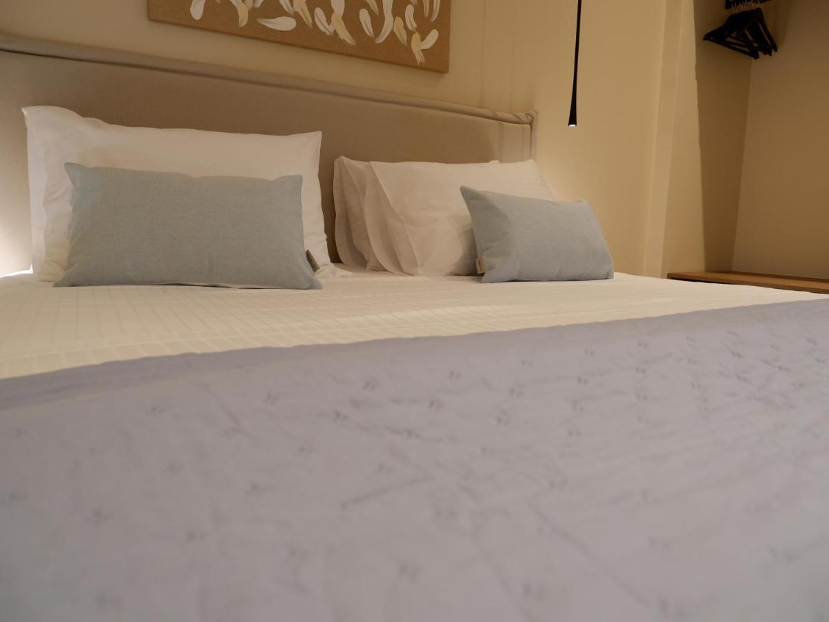 Kaiser Luxury Suites Achílleion Dış mekan fotoğraf