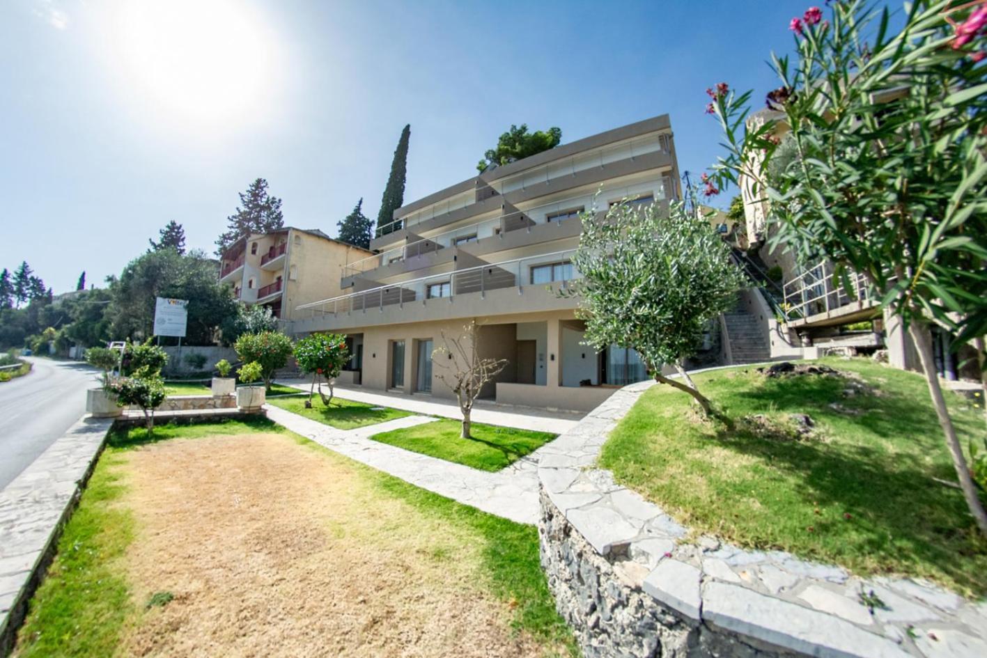 Kaiser Luxury Suites Achílleion Dış mekan fotoğraf