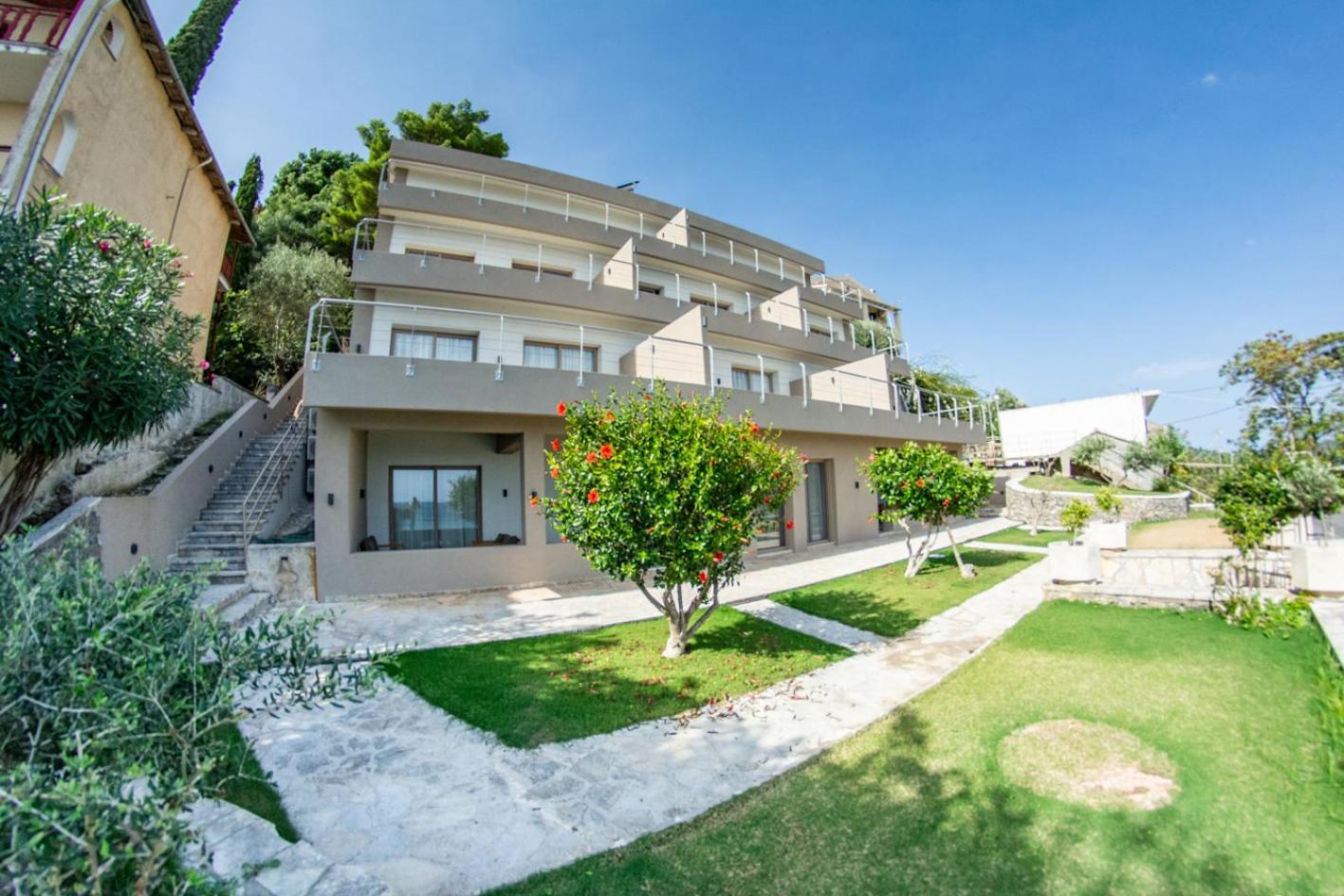 Kaiser Luxury Suites Achílleion Dış mekan fotoğraf
